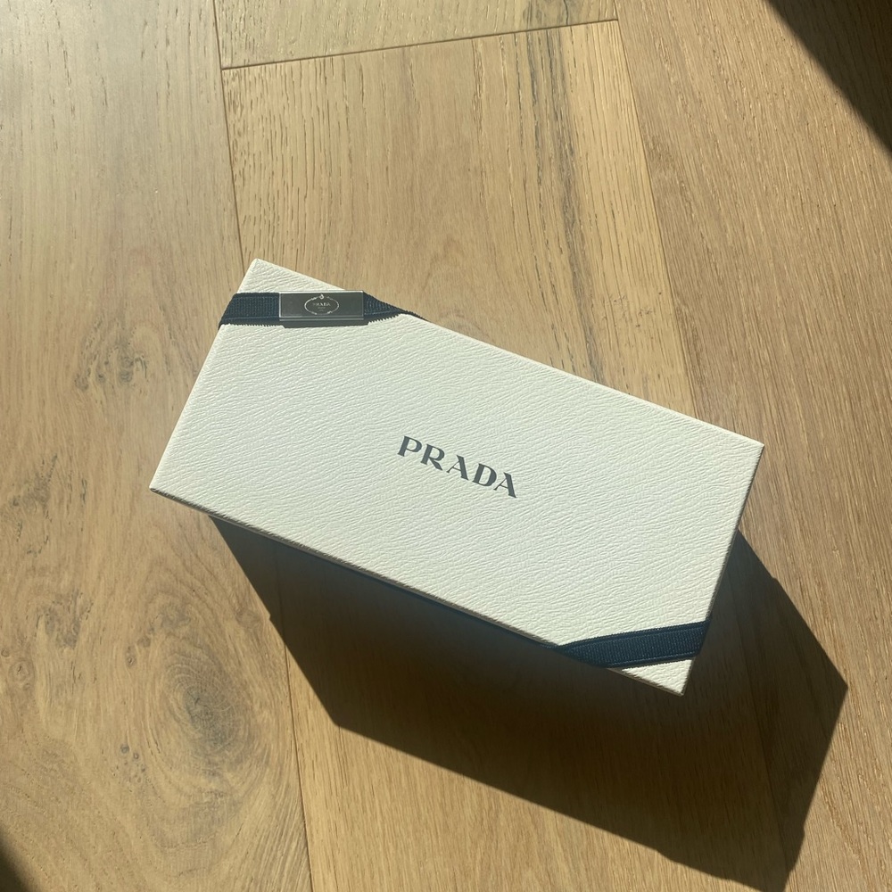 Prada symbole sunglasses